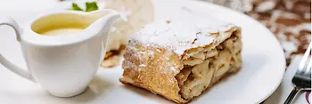 Apple strudel
